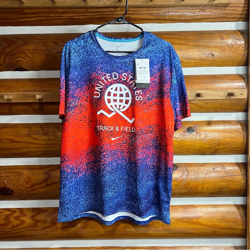 Nike Men's Blue and Red Track &‎ Field Tee Large